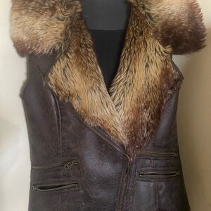 Members Only Dark Brown Leather Vest Jacket  with Faux Fur Trim